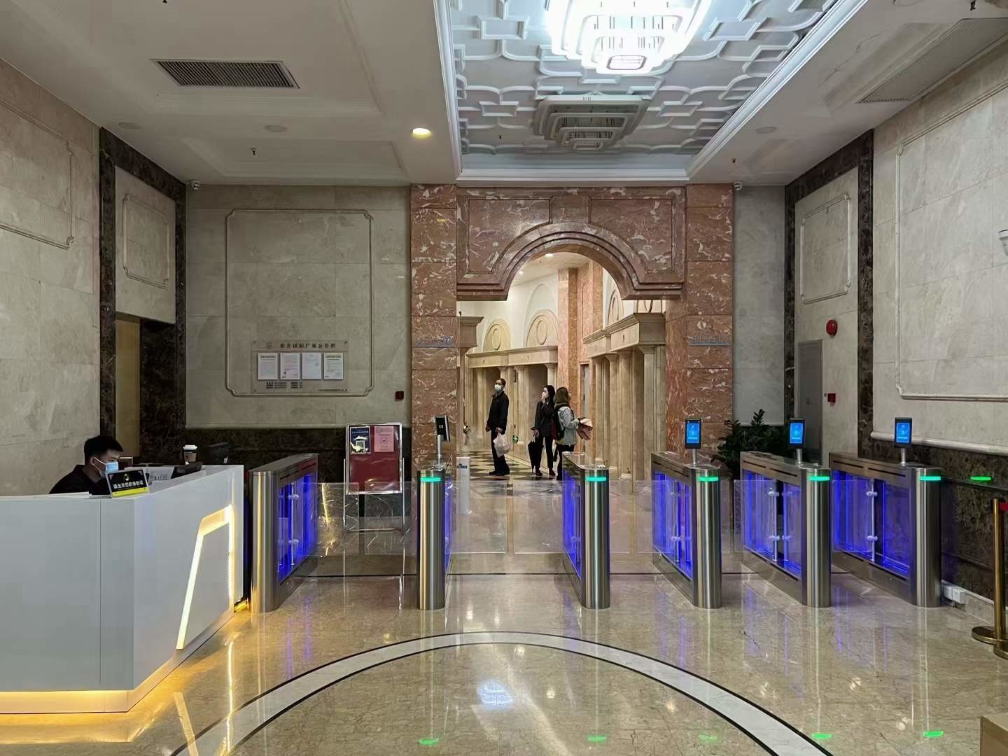trường hợp công ty mới nhất về Cổng xoay xoay DRTD6653-Tòa nhà Trung tâm Thương mại Quốc tế Phương Đông Yuangzhou Yuexiu